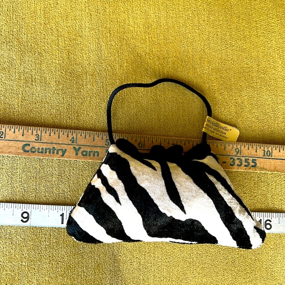 Zebra Print Plush Purse Ornament HP🎉 - Picture 8 of 11